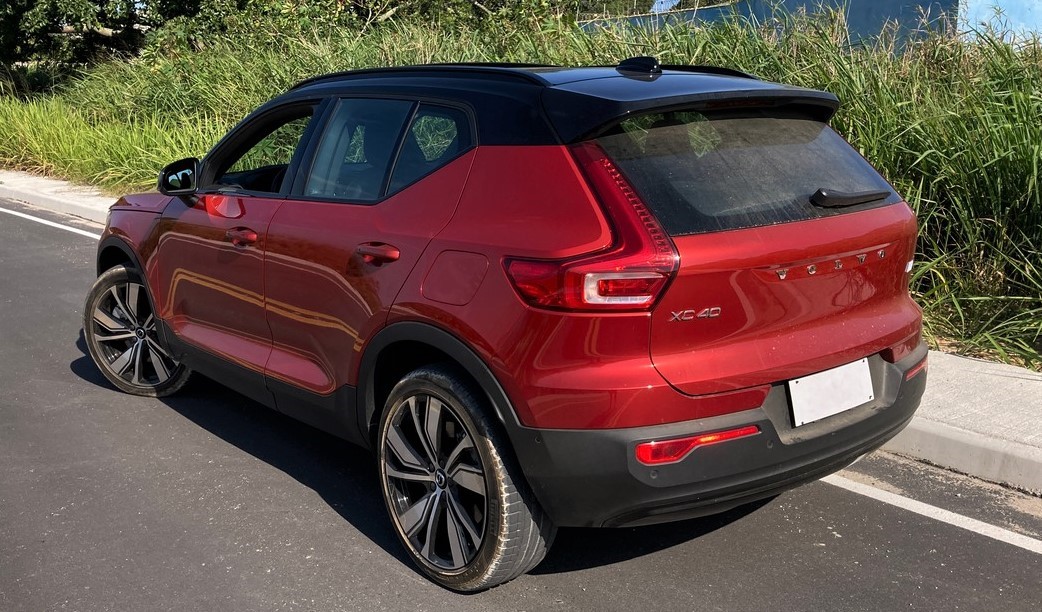 Traseira do XC40 Pure Electric