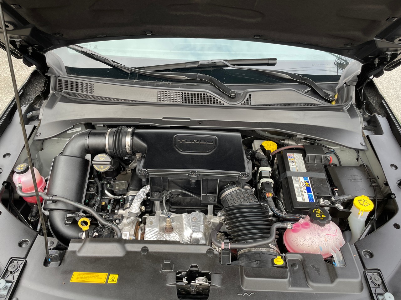 Foto do motor do Jeep Compass Blackhawk 2025