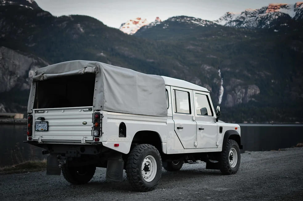 Foto do Land Rover Defender 130 2006